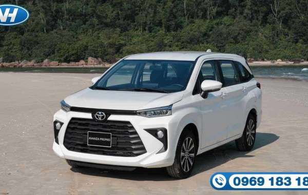 Thue xe tu lai va co tai xe khac nhau the nao? Loai nao tien hon